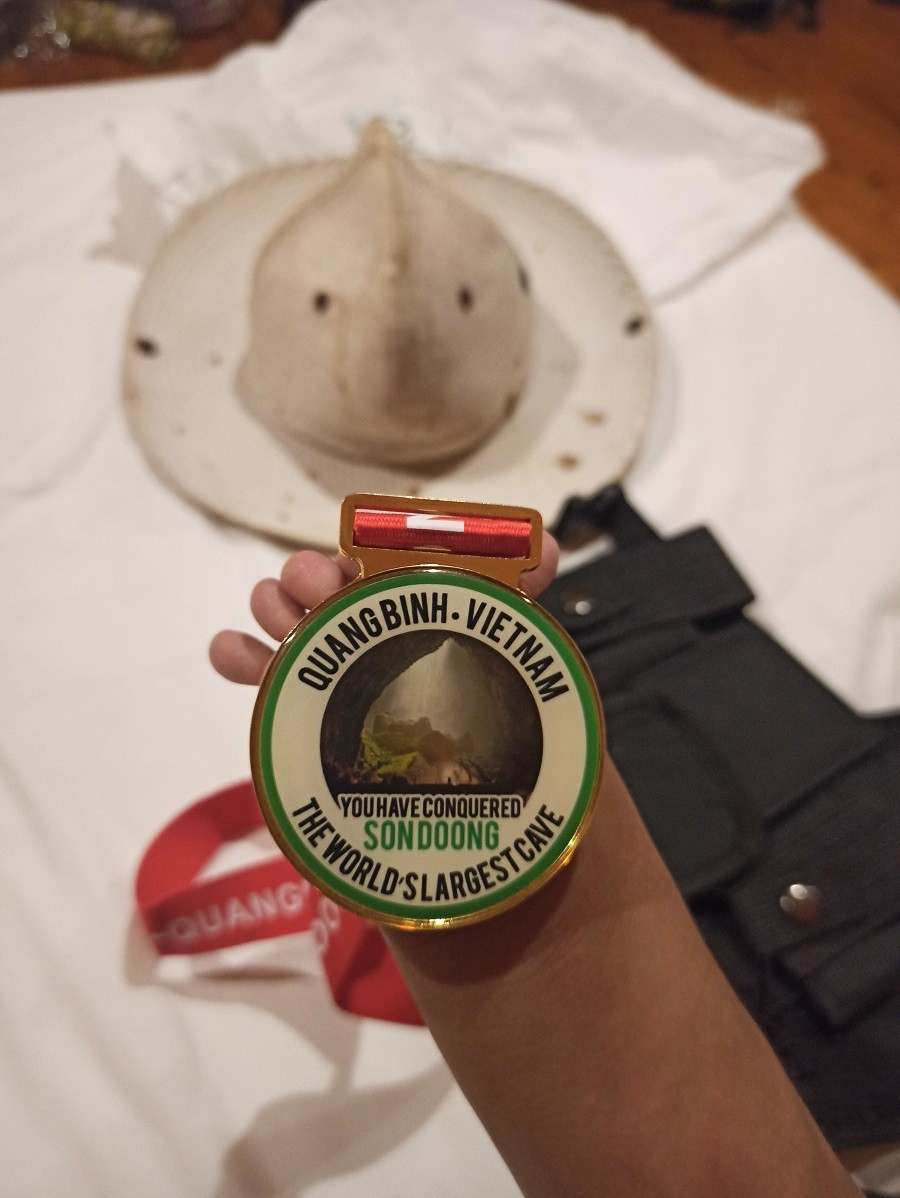 Chàng trai một bàn tay chinh phục Sơn Đoòng ảnh 7