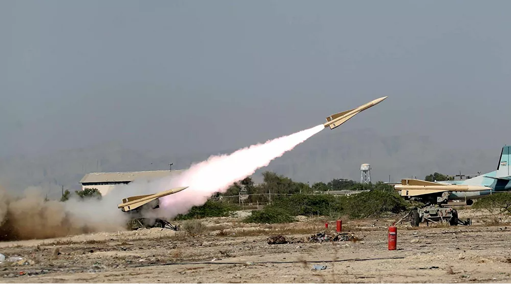 Iran tập trận quân sự rầm rộ trên vịnh Osman ảnh 3