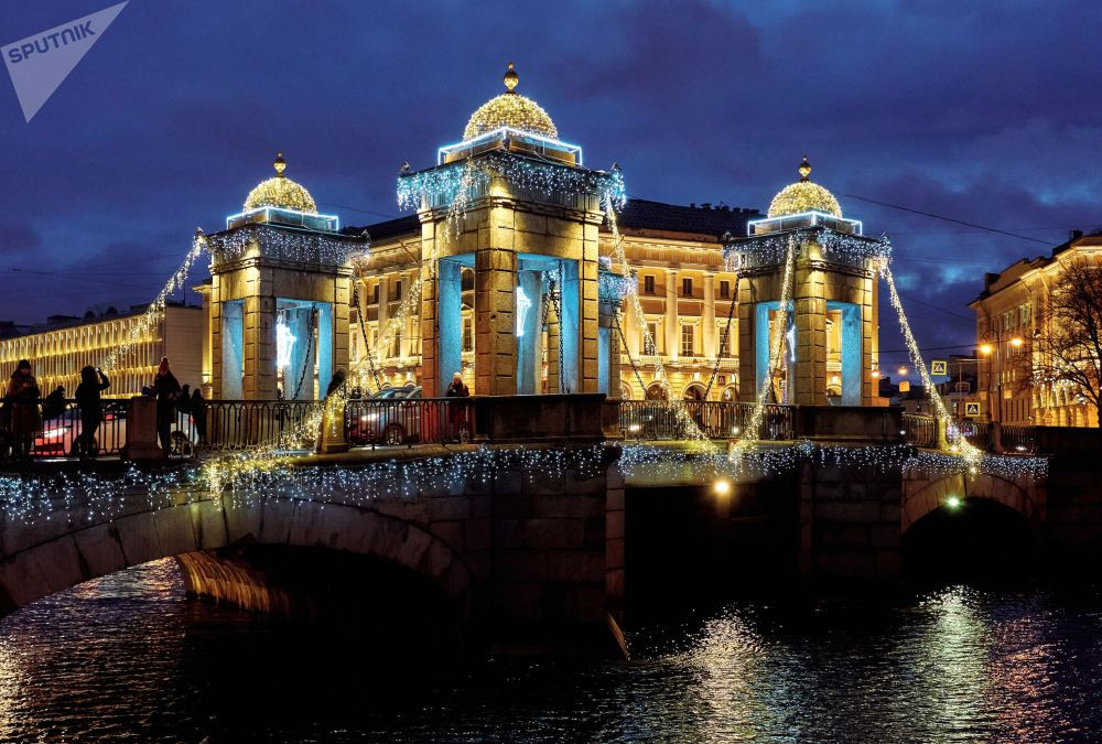Saint-Peterburg lộng lẫy đón Giáng sinh và năm mới 2020 ảnh 5