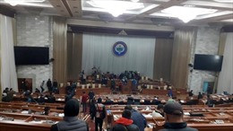 Nhóm đối lập tự nhận nắm quyền lực tại Kyrgyzstan
