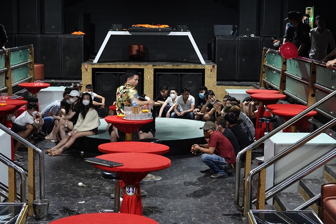 33 người 'thác loạn' ma túy tập thể giữa đêm trong câu lạc bộ ảnh 2