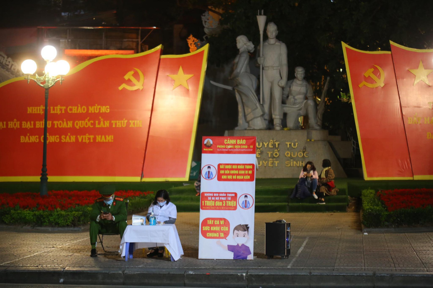 Cả nước chính thức bước sang năm mới Tân Sửu 2021 ảnh 88