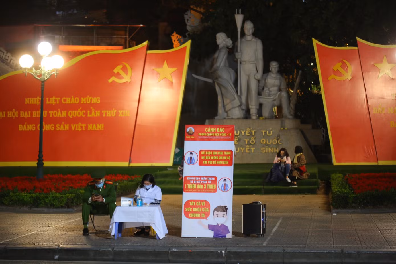 Cả nước chính thức bước sang năm mới Tân Sửu 2021 ảnh 88