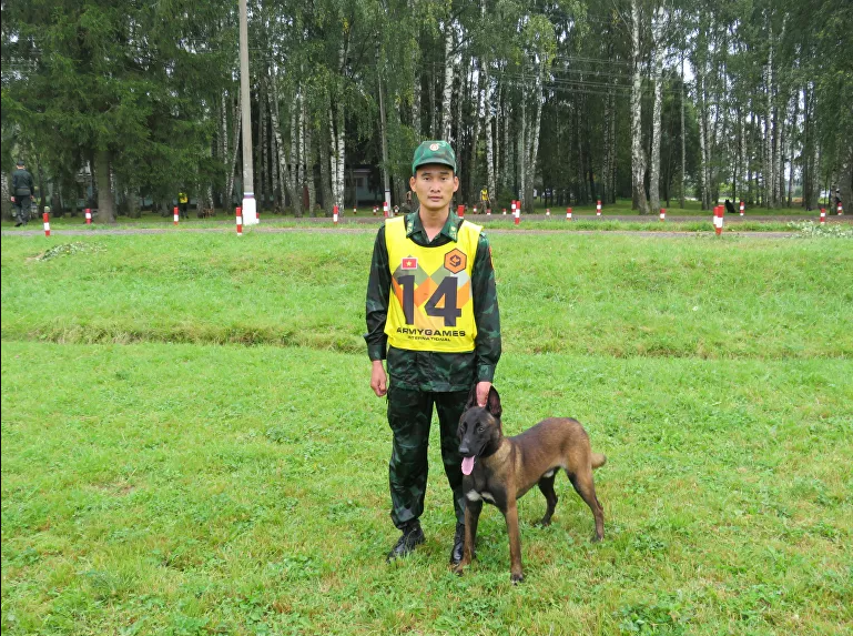 Chó nghiệp vụ Việt Nam lần đầu tham gia 'Người bạn trung thành' tại ARMY-2020 ảnh 3