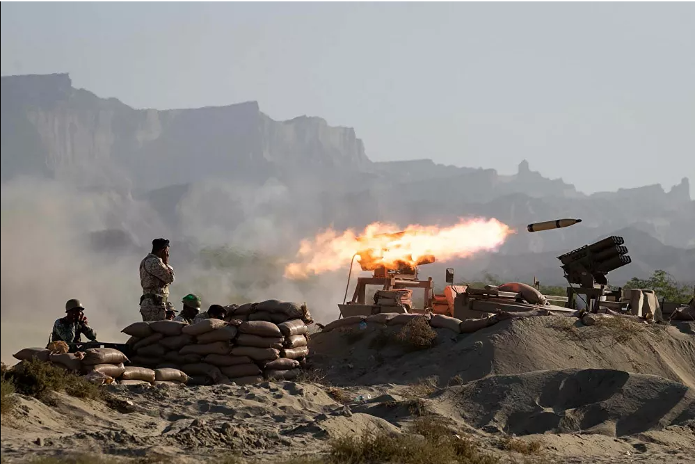 Iran tập trận quân sự rầm rộ trên vịnh Osman ảnh 1