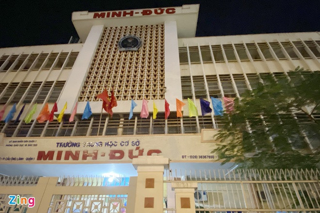 8 phút giải cứu nữ sinh đu lan can ở TP HCM ảnh 3