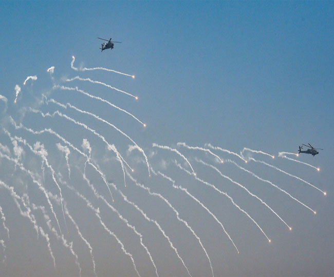 Ấn Độ diễu binh rầm rộ kỷ niệm 88 năm Ngày Không quân ảnh 6