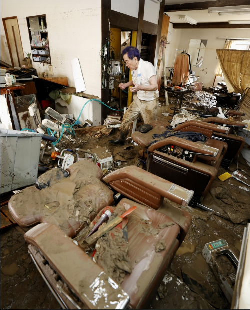 Nhật Bản: Lũ quét khiến ít nhất 22 người chết, sơ tán hơn 200.000 dân ảnh 12