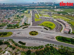 Tháo dỡ các hạng mục cuối cùng của trường đua F1 vì hoãn đua xe do dịch COVID-19