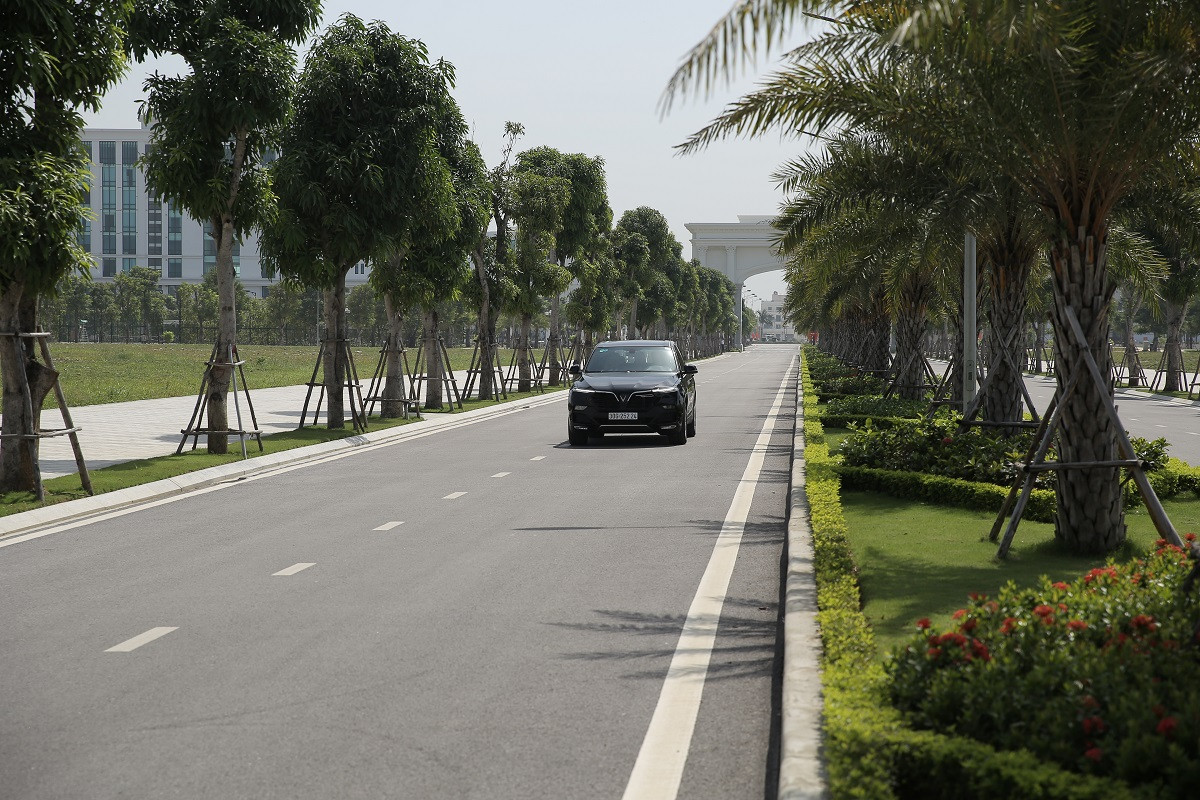 Thích thú trải nghiệm lái xe Vinfast trên 'Cung đường châu Âu' giữa lòng Thanh Hóa ảnh 3