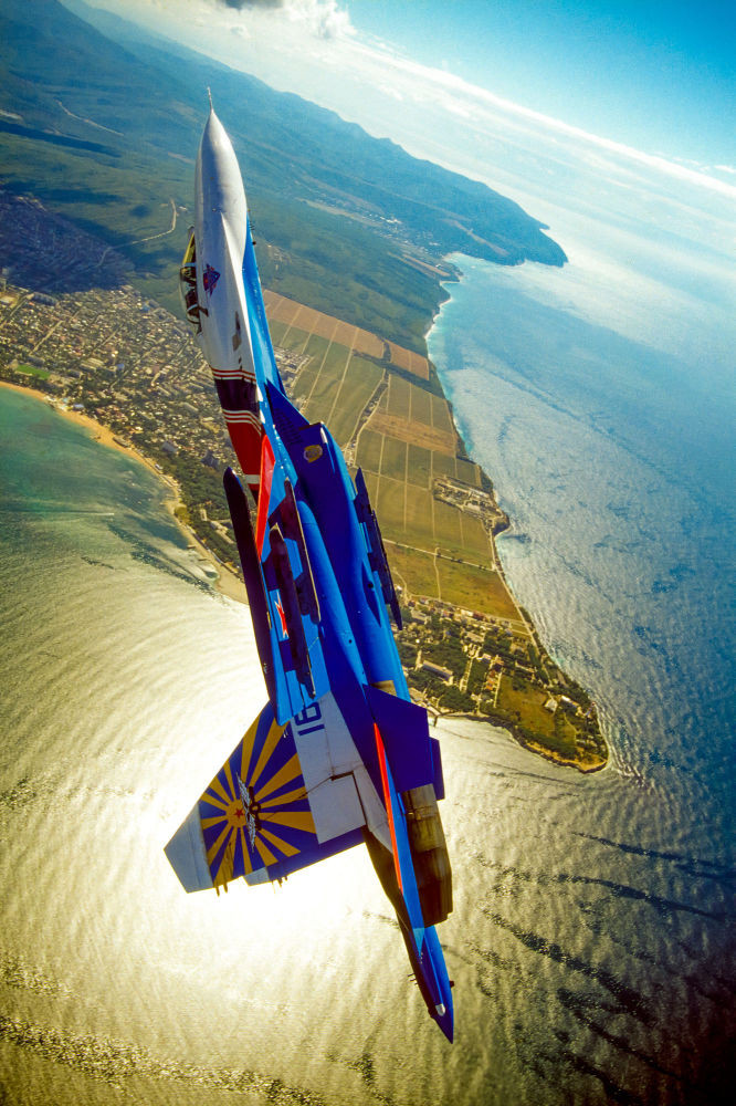 Những chiếc máy bay chiến đấu tuyệt đẹp của Nga ảnh 1