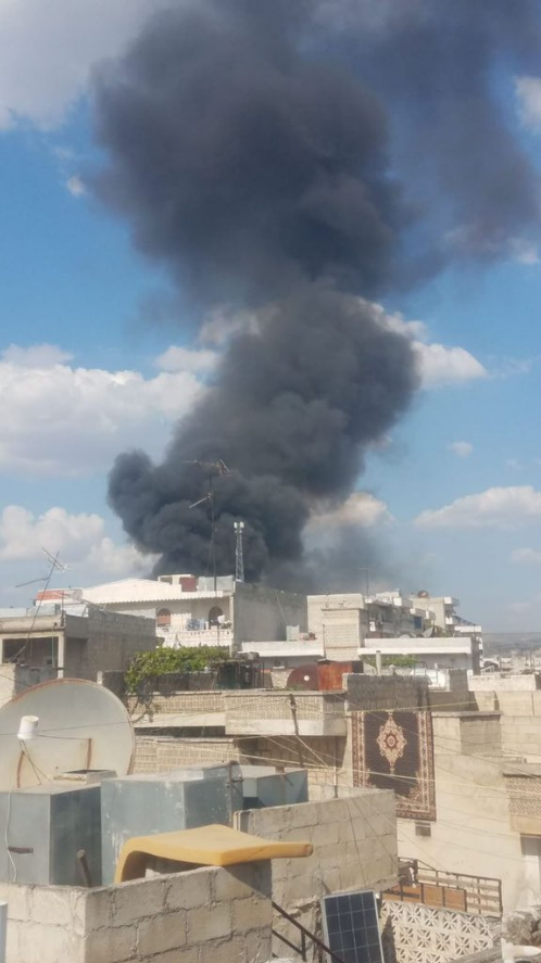 Hiện trường vụ nổ bom xe ở Syria khiến gần 100 nguời thương vong ảnh 5