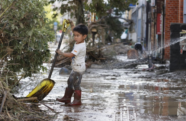 Nhật Bản: Lũ quét khiến ít nhất 22 người chết, sơ tán hơn 200.000 dân ảnh 8