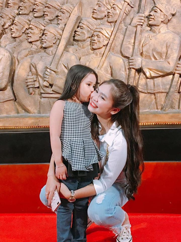 Quán quân Giọng hát Việt nhí 2014 Thiện Nhân trưởng thành và nữ tính ở tuổi 18 ảnh 2