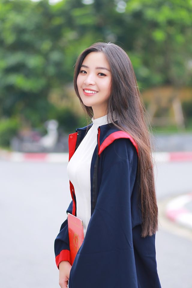 4 gương mặt trai xinh gái đẹp đình đám của ĐH Kinh tế quốc dân Hà Nội ảnh 4