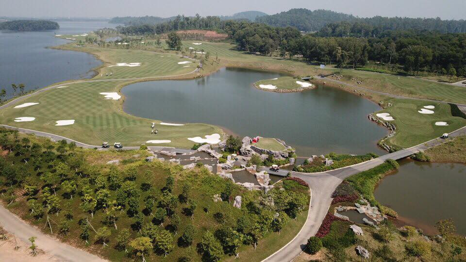 Cận cảnh sân thi đấu Tiền Phong Golf Championship 2019 ảnh 8