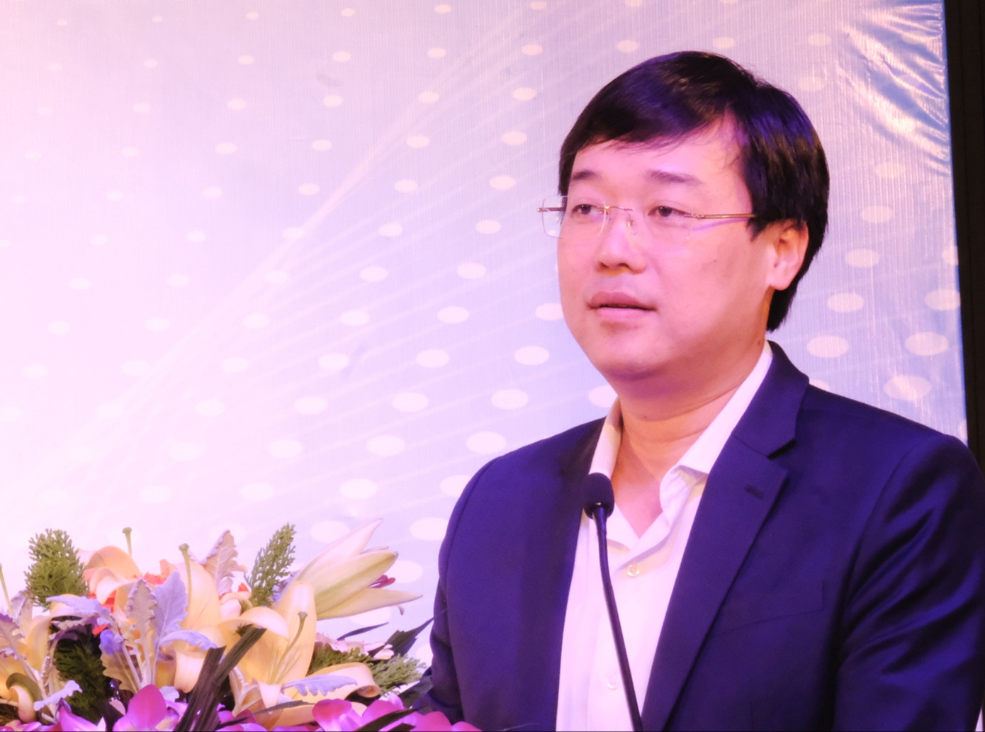 Anh Lê Quốc Phong tặng bằng khen cho hệ thống Nhà Thiếu nhi toàn quốc ảnh 1