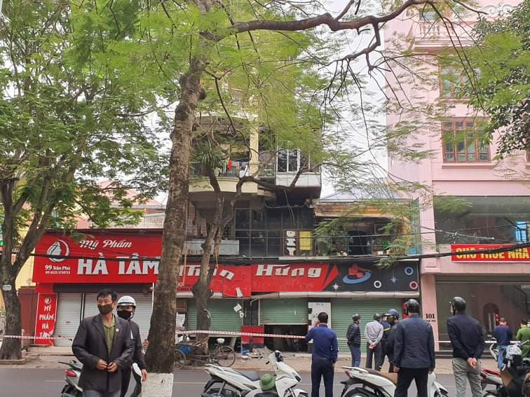 Nổ như bom tại Hải Phòng, hai người trọng thương ảnh 2