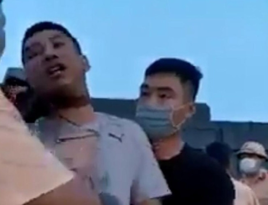 Tình tiết mới nhất vụ CSGT đấm liên tiếp vào mặt tài xế ảnh 2