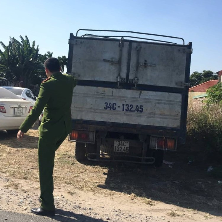 Theo chân Cảnh sát Kinh tế Hải Phòng bắt gas lậu ảnh 6