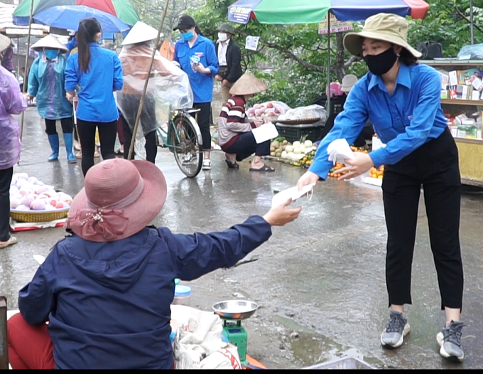 Thanh niên tình nguyện Hải Phòng tiếp sức đẩy lùi COVID-19 ảnh 2