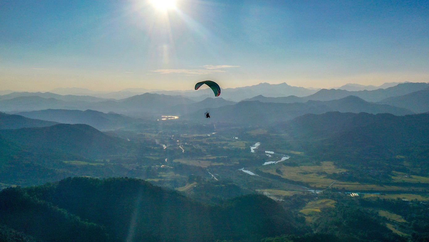 Bay trên mùa vàng Bình Liêu ảnh 10