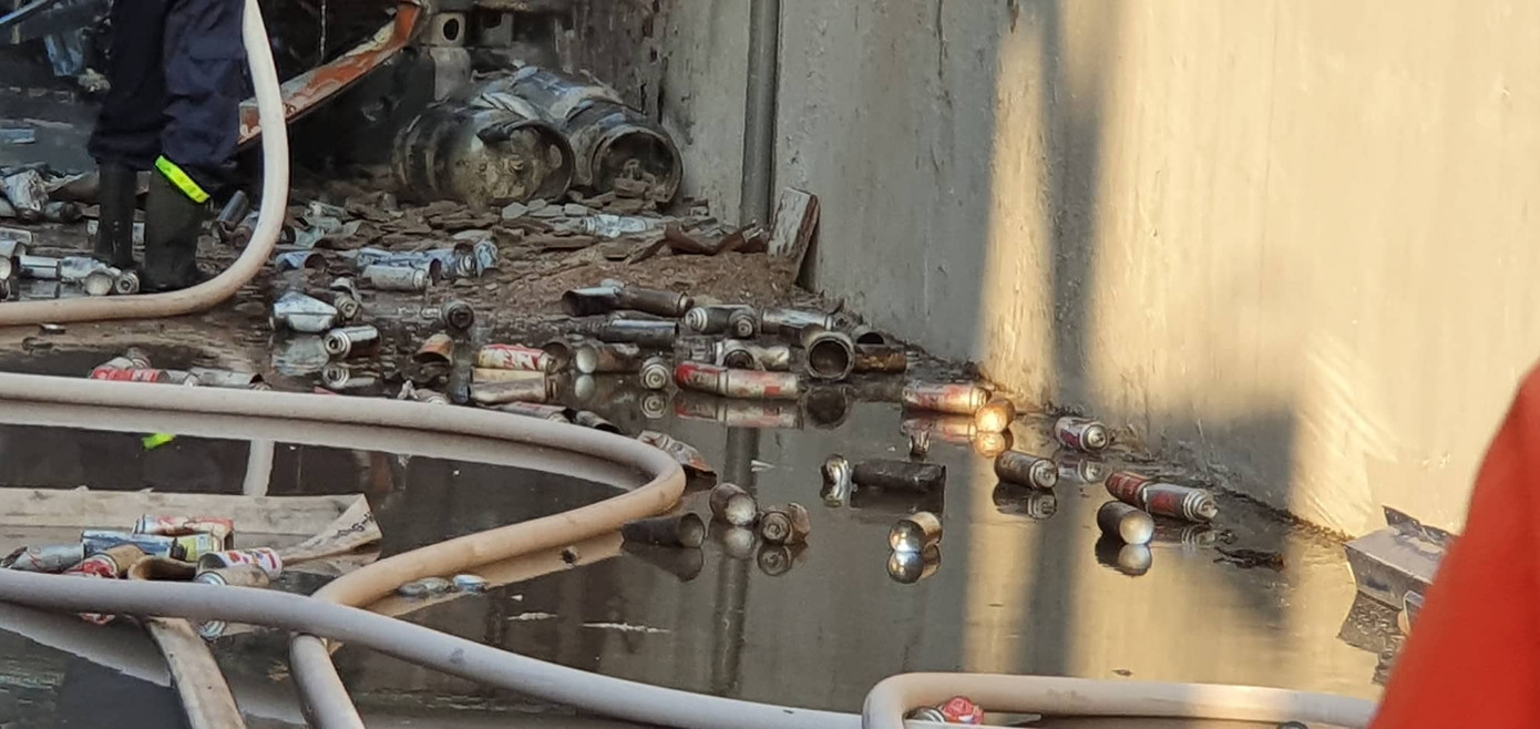 Ngôi nhà ở Hải Phòng bị thiêu rụi sau tiếng nổ lớn ảnh 1