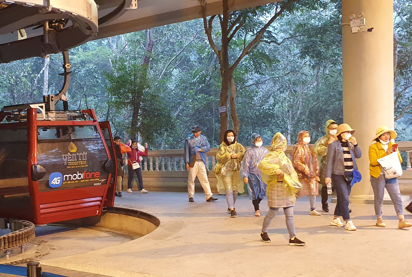 Những hình ảnh khác thường ở Yên Tử trước ngày khai hội ảnh 3