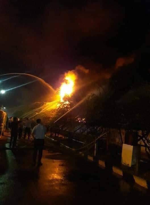 Cháy tại công ty đế giày, hơn 1.000 m2 nhà xưởng bị thiêu rụi ảnh 1