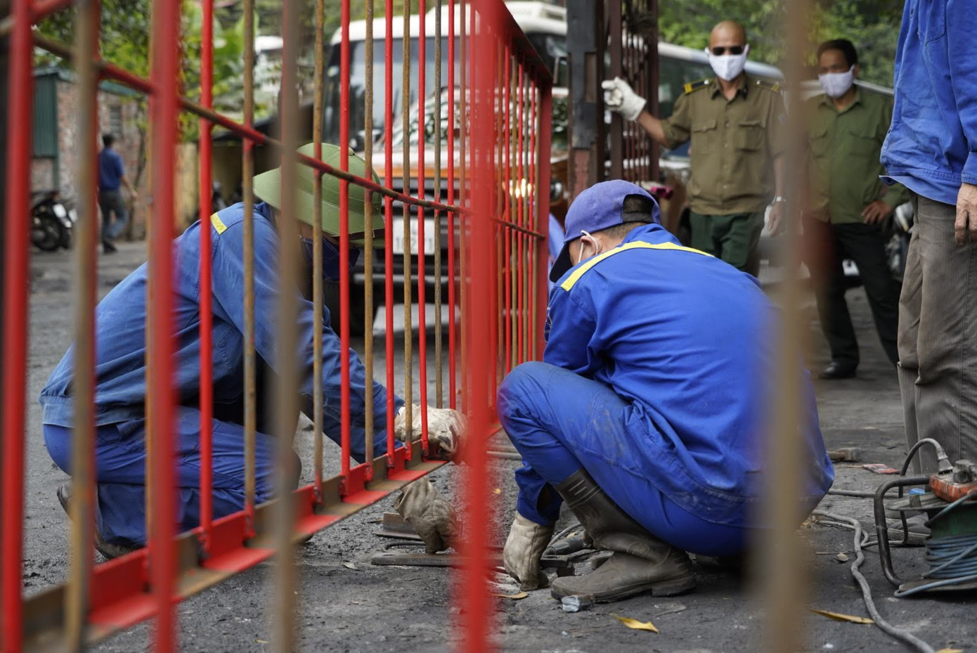 Công ty than chế tạo buồng khử khuẩn công suất 'khủng' cho công nhân ảnh 3