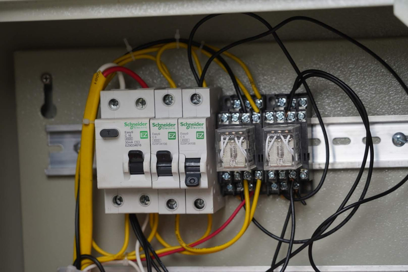 Công ty than chế tạo buồng khử khuẩn công suất 'khủng' cho công nhân ảnh 11