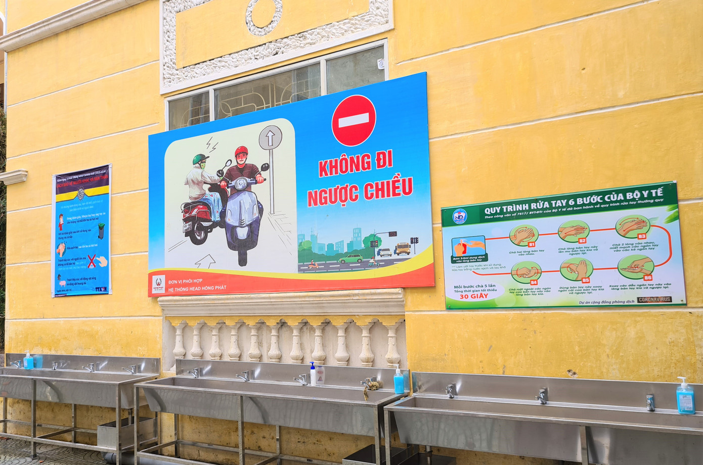 Ngày đầu học sinh Hải Phòng quay trở lại trường học ảnh 5