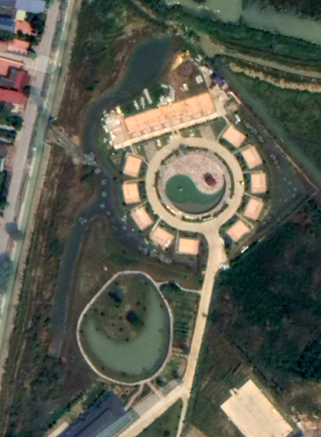 Doanh nghiệp Trung Quốc xây 'làng bát quái', dựng 'đường lưỡi bò' ở Hải Phòng ảnh 2