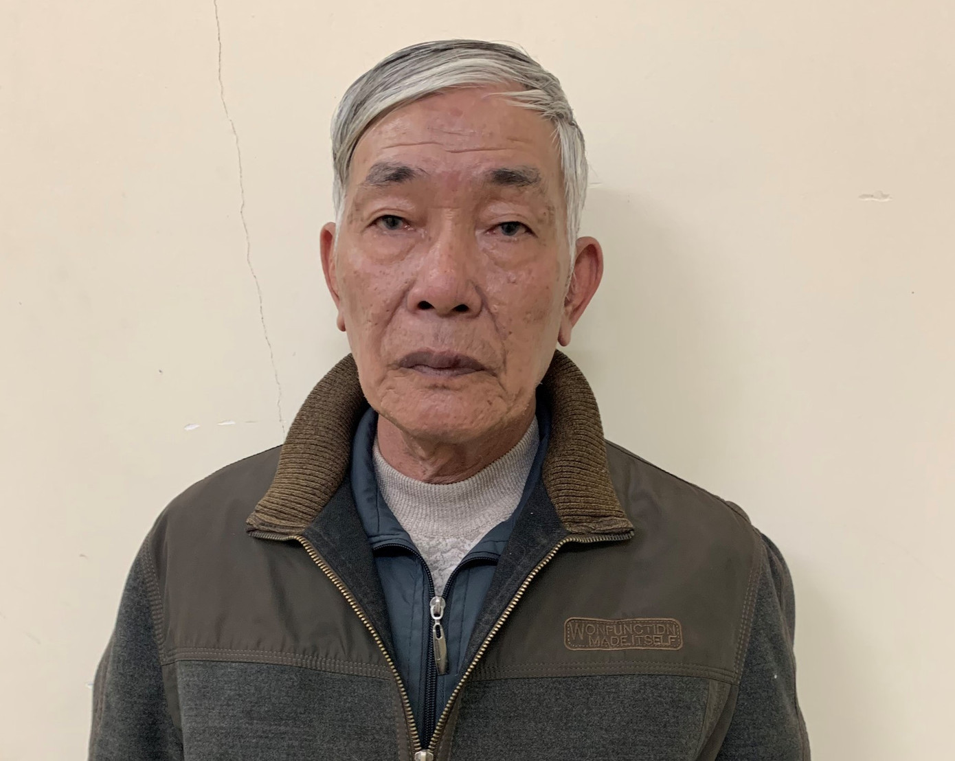 Khởi tố cụ ông hiếp dâm bé hàng xóm 7 tuổi ảnh 1