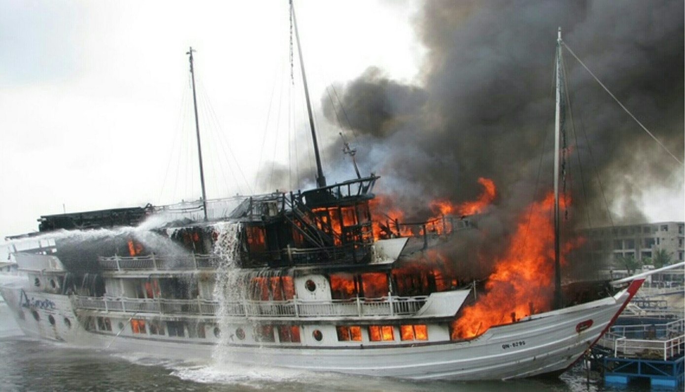 Vịnh Hạ Long: Phí liên tục tăng 'ngất ngưởng', chất lượng dịch vụ 'giậm chân' ảnh 5