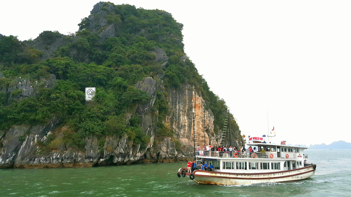 Vịnh Hạ Long: Phí liên tục tăng 'ngất ngưởng', chất lượng dịch vụ 'giậm chân' ảnh 4