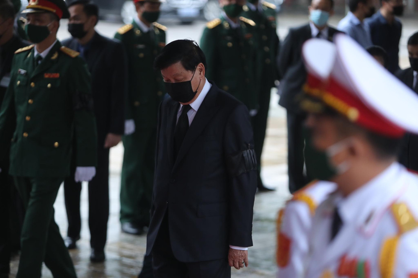 Thủ tướng Lào viếng nguyên Tổng Bí thư Lê Khả Phiêu ảnh 2