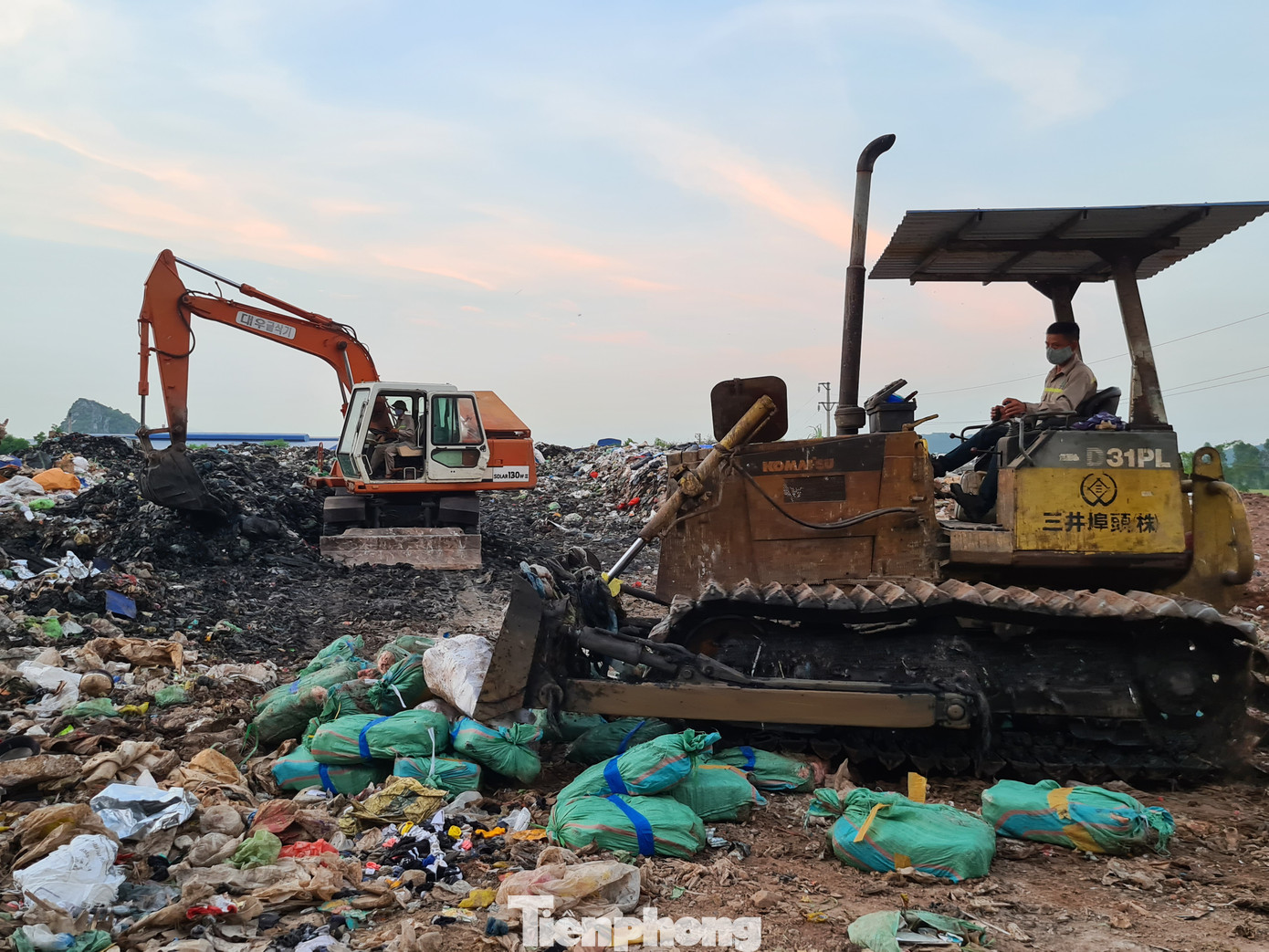 Tiêu hủy 24 tấn nội tạng, tai lưỡi lợn nhiễm dịch tả châu Phi ảnh 6