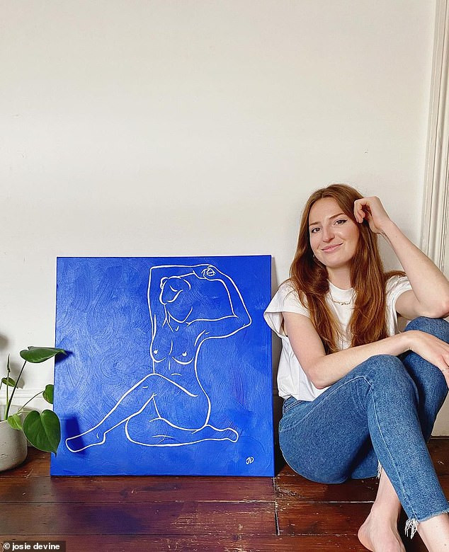 Vẽ tranh khỏa thân chống chán ngày dịch, 9x bỏ việc chính vì kiếm bộn tiền ảnh 2