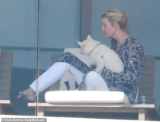 Ivanka Trump tận hưởng cuộc sống thảnh thơi sau khi rời Nhà Trắng ảnh 7