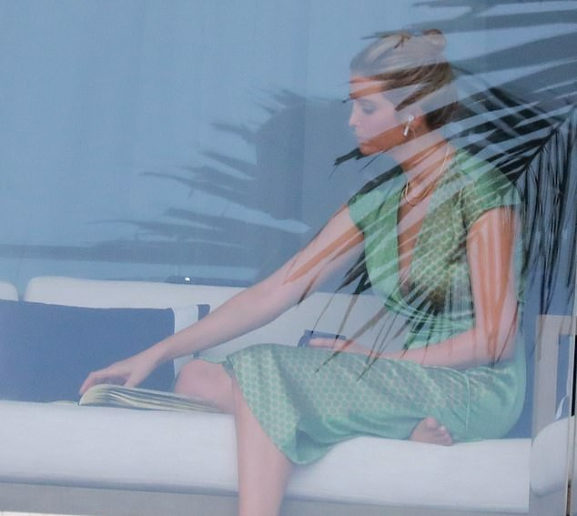 Ivanka Trump tận hưởng cuộc sống thảnh thơi sau khi rời Nhà Trắng ảnh 4