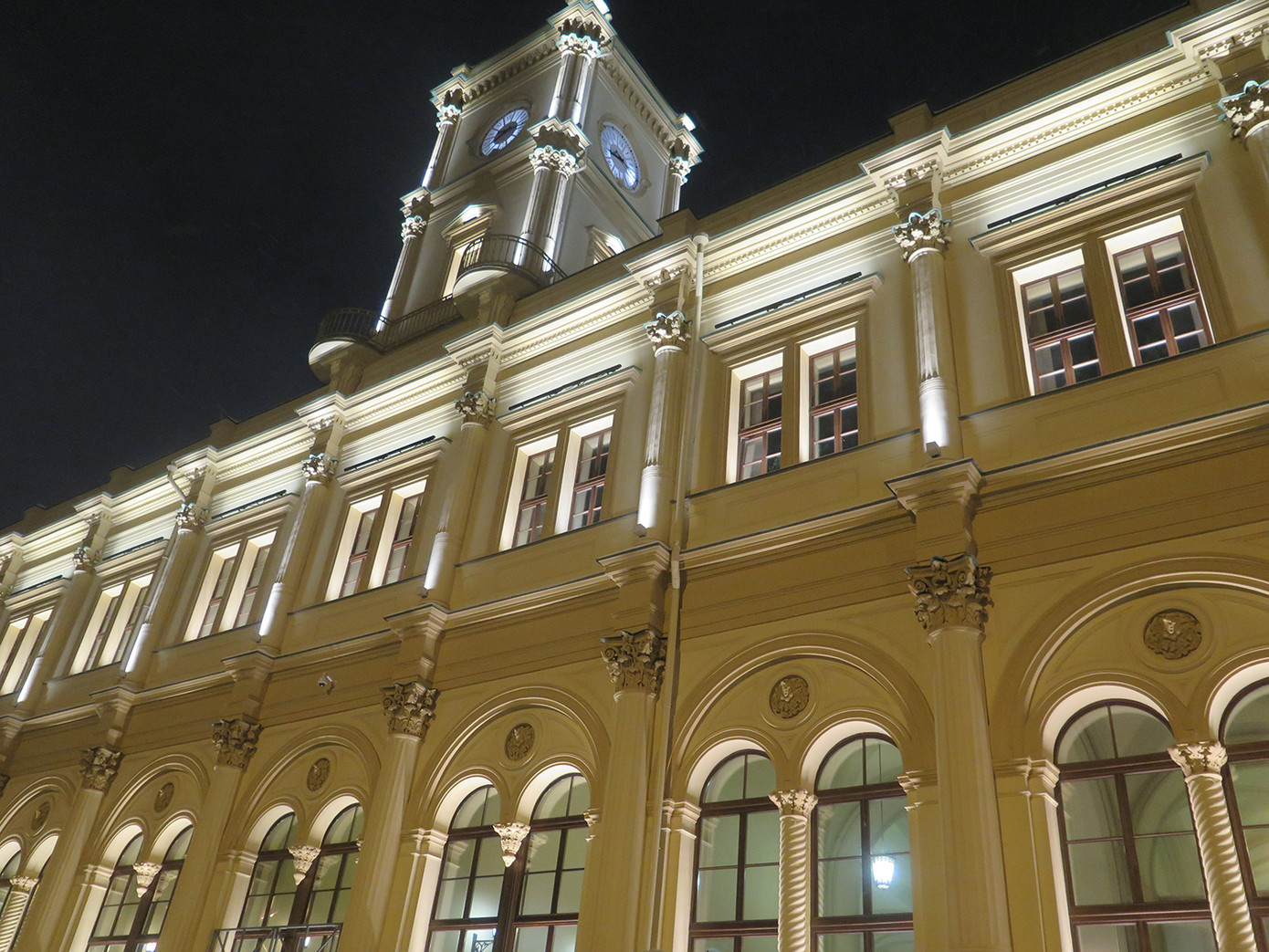 Du lịch giữa tâm dịch: Tàu hỏa lên ngôi? ảnh 4