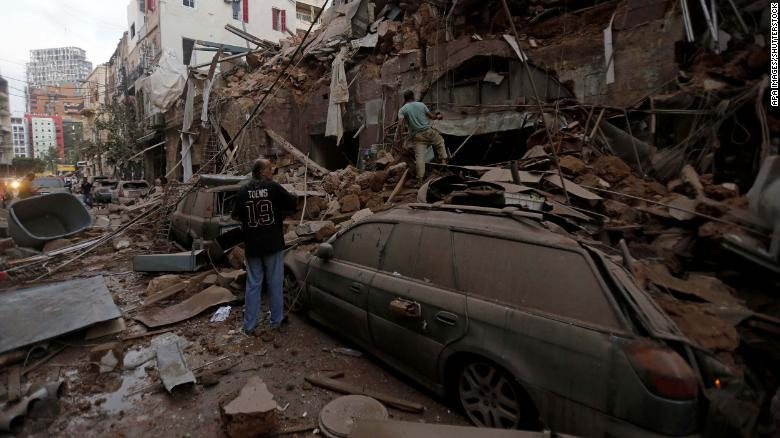 Ông Trump bị chỉ trích vì nói vụ nổ ở Li-băng là vụ tấn công ảnh 18