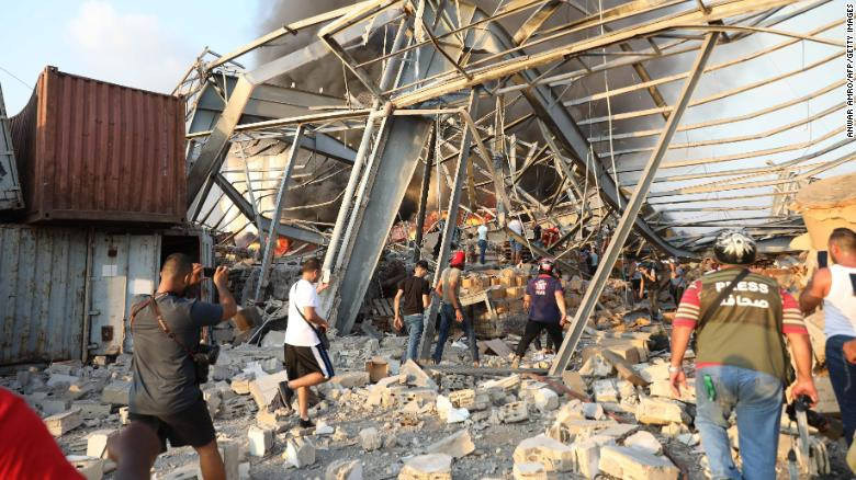 Ông Trump bị chỉ trích vì nói vụ nổ ở Li-băng là vụ tấn công ảnh 8