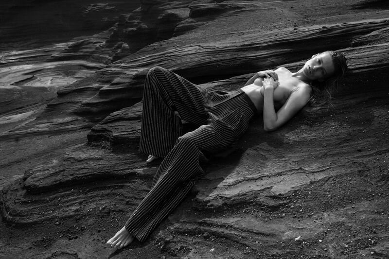 Mỹ nhân Edita Vilkeviciute chụp ngực trần nóng 'bỏng rẫy' ảnh 5