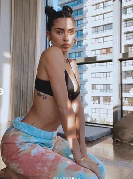 'Mỹ nhân nóng bỏng nhất Canada' lại khiến fan 'điên đảo' với loạt ảnh nội y ảnh 7