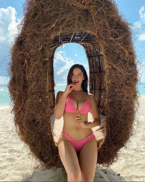 Neymar và bạn gái siêu mẫu chụp ảnh tình tứ khiến fan 'tan chảy' ảnh 5