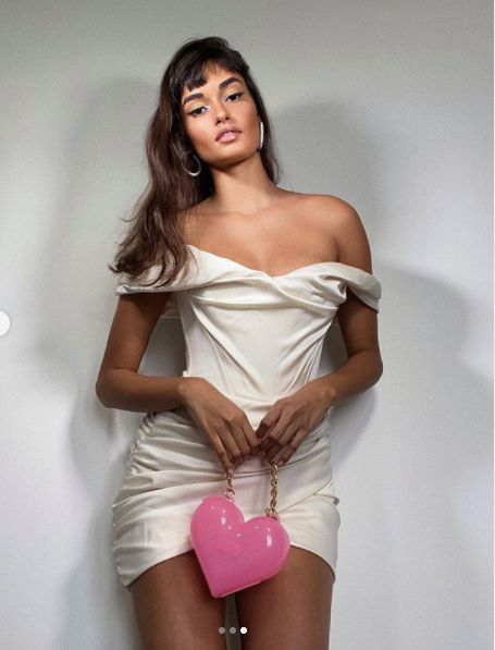 Siêu mẫu Gizele Oliveira khoe dáng 'bốc lửa' với áo tắm ảnh 5