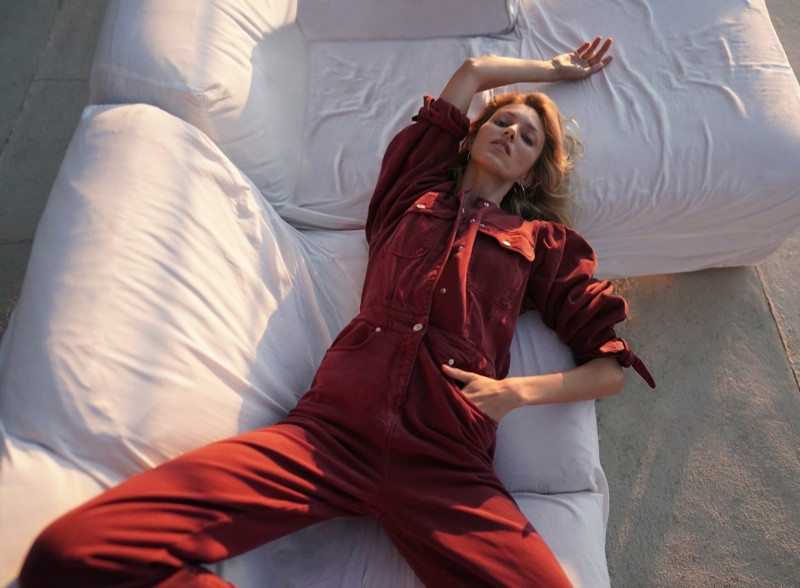 Nhan sắc tuyệt mỹ của chân dài đắt giá nhất hành tinh Anja Rubik ảnh 1