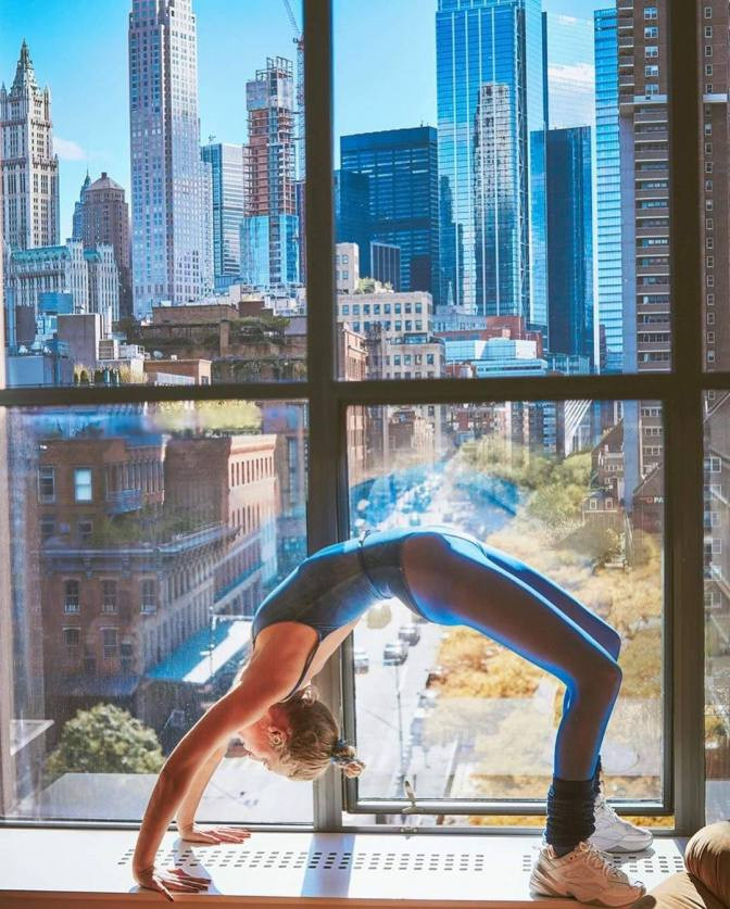 Toni Garrn gây 'sốt' với bộ ảnh khoe vóc dáng quá đẹp và cực gợi cảm ảnh 11